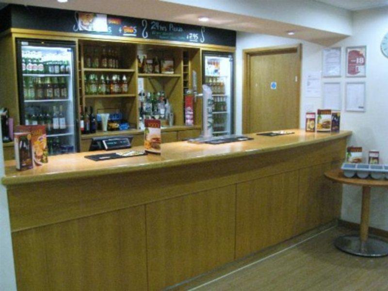 Travelodge Croydon Central Eksteriør billede