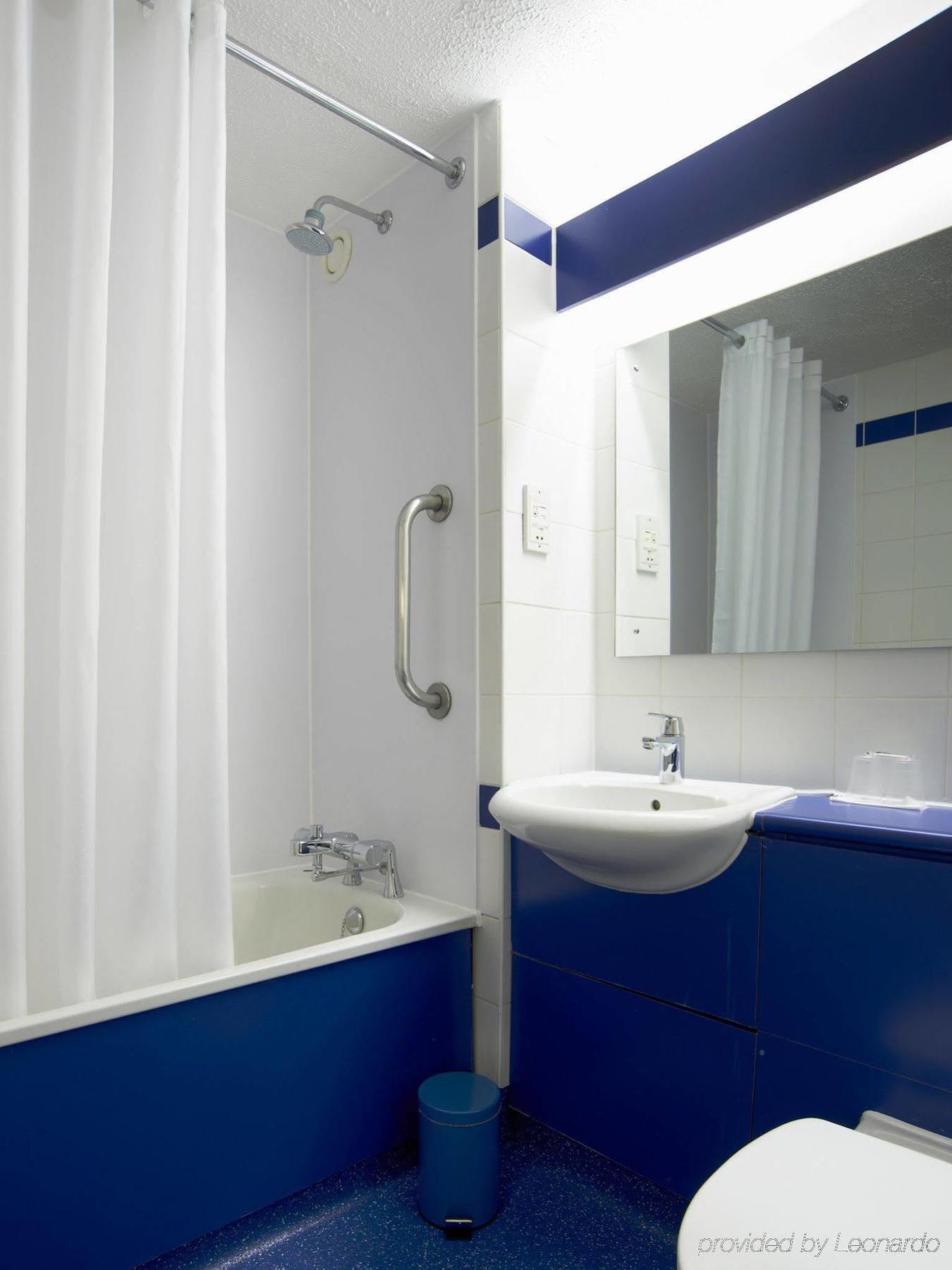 Travelodge Croydon Central Eksteriør billede