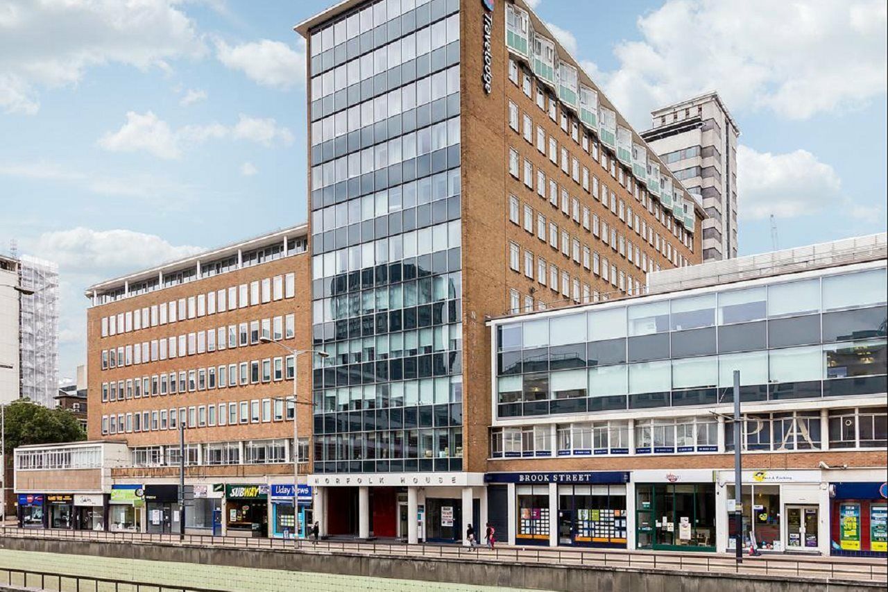 Travelodge Croydon Central Eksteriør billede